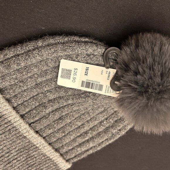 New Beanie Hat: One Size - Picture 4 of 7